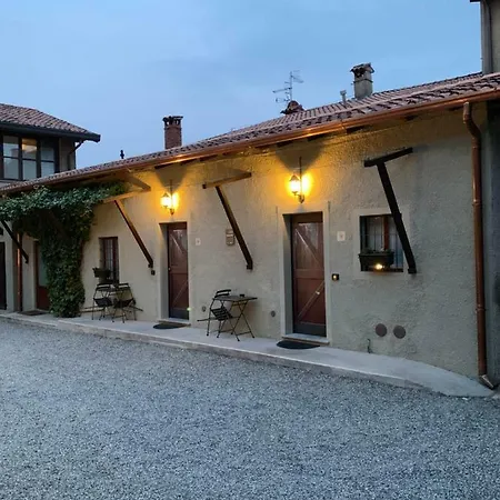 L'antica Corte Lazzago Pensionat *