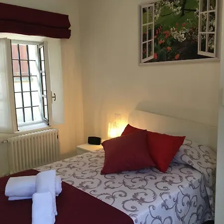 L'antica Corte Lazzago Guest house Como